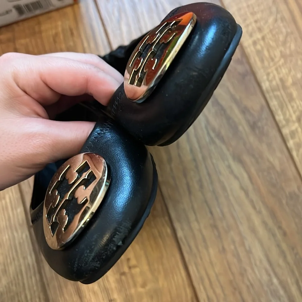 Tory Burch Reva Black Gold Leather Ballet Flats Classic Ballet Flat